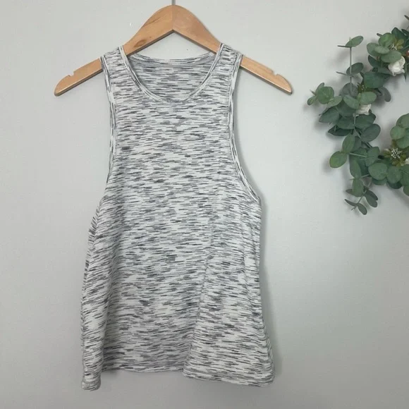 Lululemon Squad Goals Muscle Tank - Picture 4 of 7